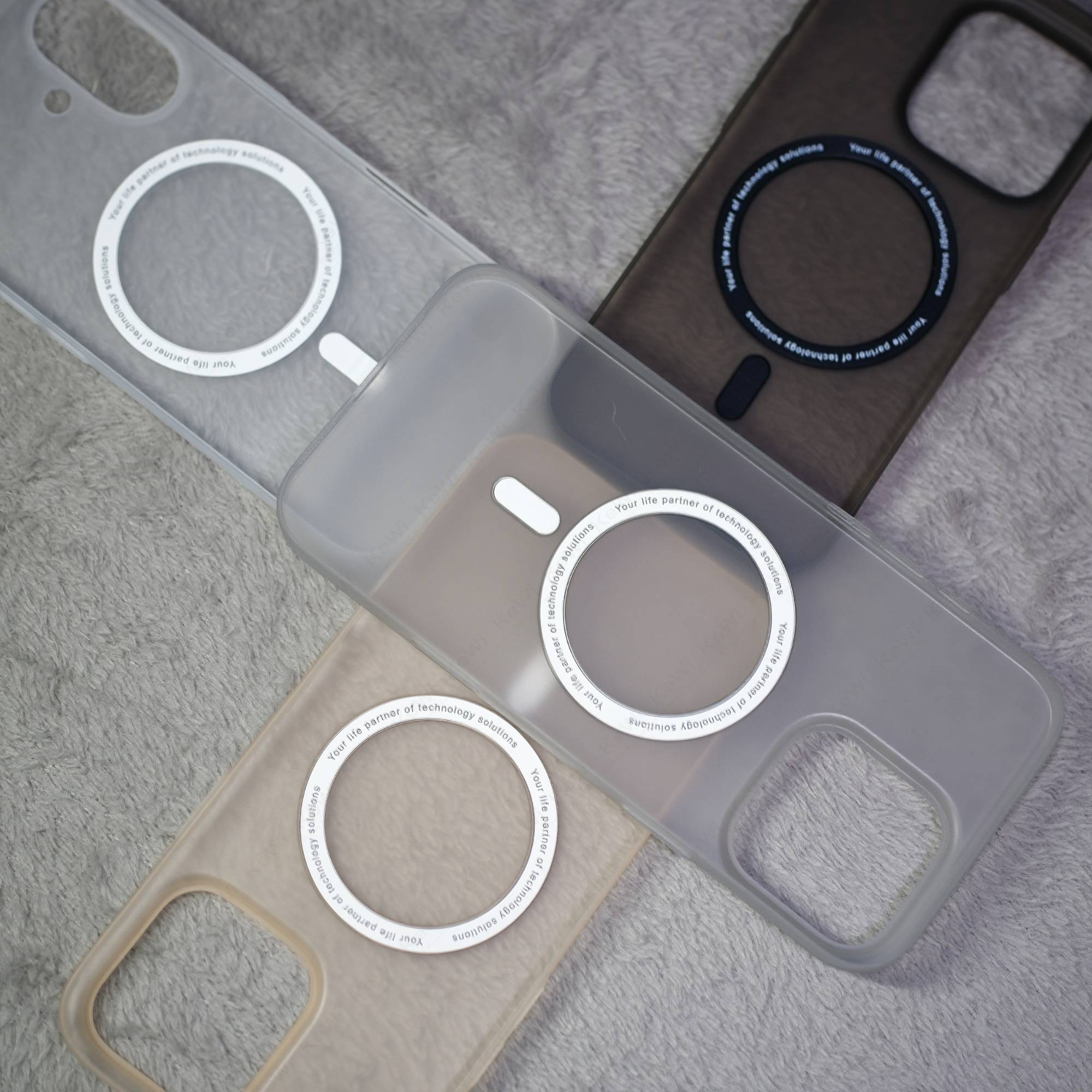 Ốp Lưng SwitchEasy iPhone 16 Series Ultra Slim 0.35