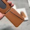 Ví Satechi Magnetic kiêm giá đỡ cho iPhone
