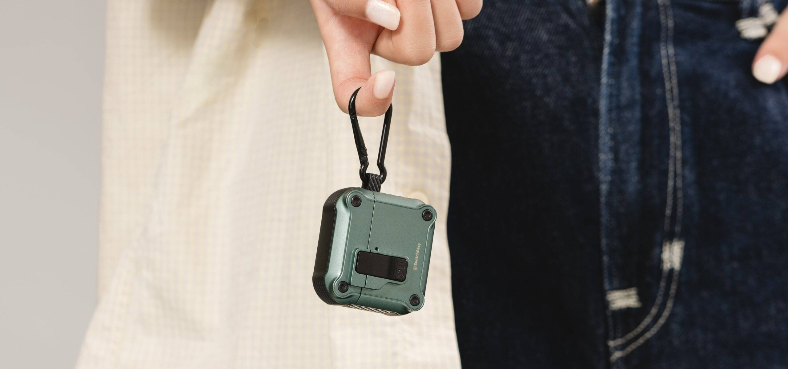 Ốp Chống Sốc SwitchEasy Rugged Shield Airpods 4