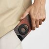 Vòng giữ điện thoại Magnetic PITAKA Grip 3 gắn trên iPhone, dùng làm tay cầm và giá đỡ dọc ngang