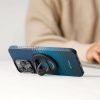 Vòng giữ điện thoại Magnetic PITAKA Grip 3 gắn trên iPhone, dùng làm tay cầm và giá đỡ dọc ngang
