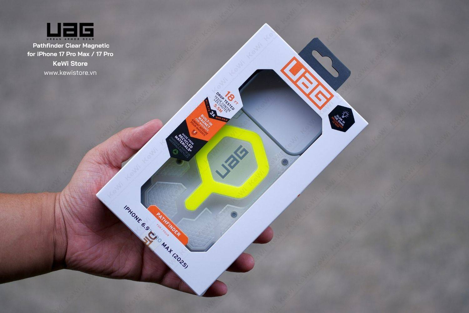 Ốp lưng UAG Pathfinder Clear Magnetic cho iPhone 17 Pro Max/17 Pro, chống sốc MIL-SPEC, tương thích MagSafe