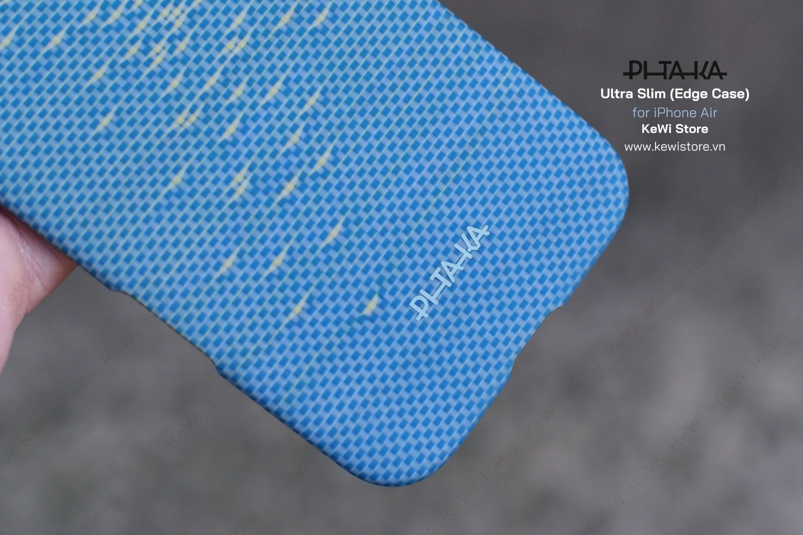Ốp lưng Pitaka iPhone Air Ultra Slim với PitaTap, hỗ trợ MagSafe, hoàn thiện sợi aramid màu Gold và Blue