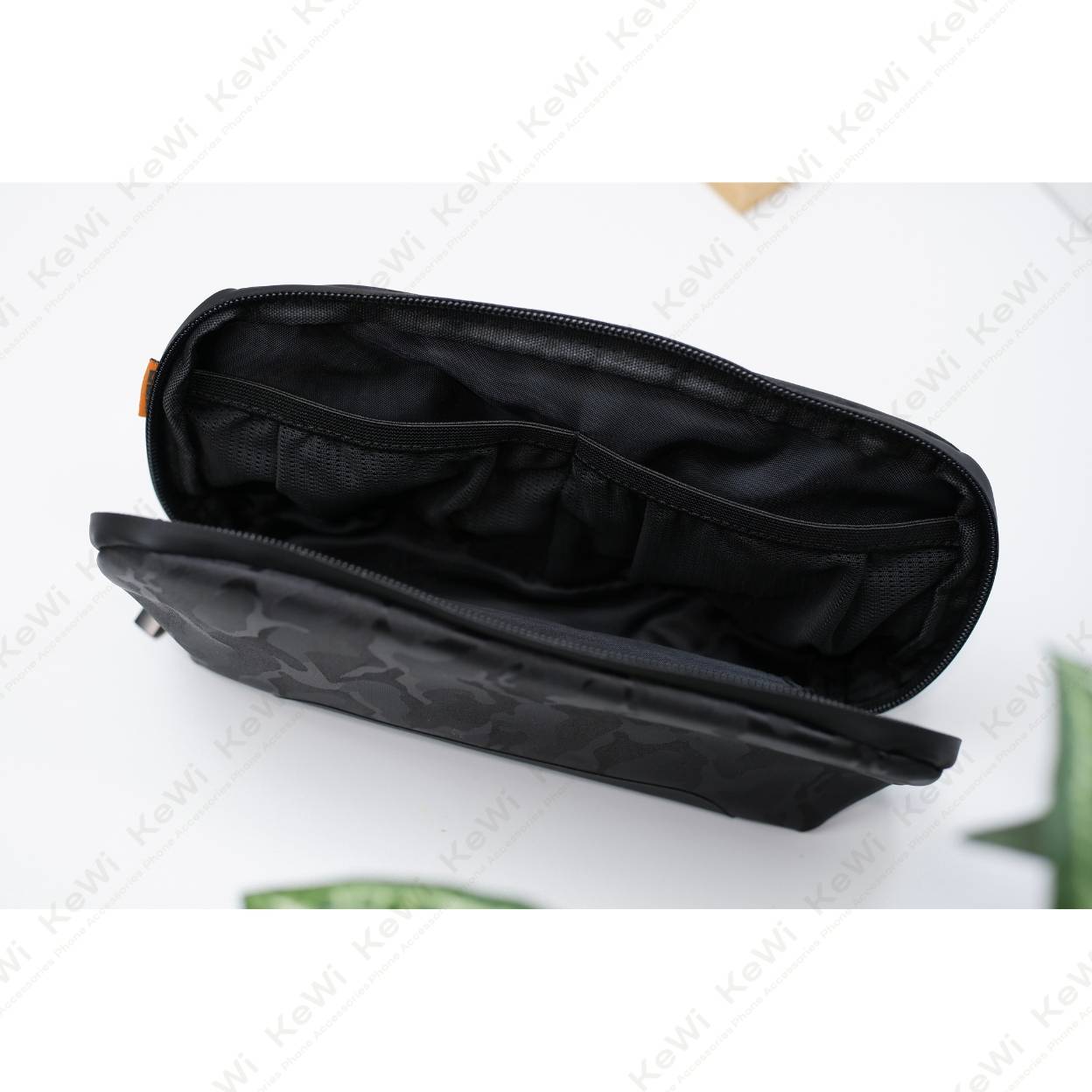 Túi phụ kiện UAG Dopp Kit Mini chống nước màu Midnight Camo
