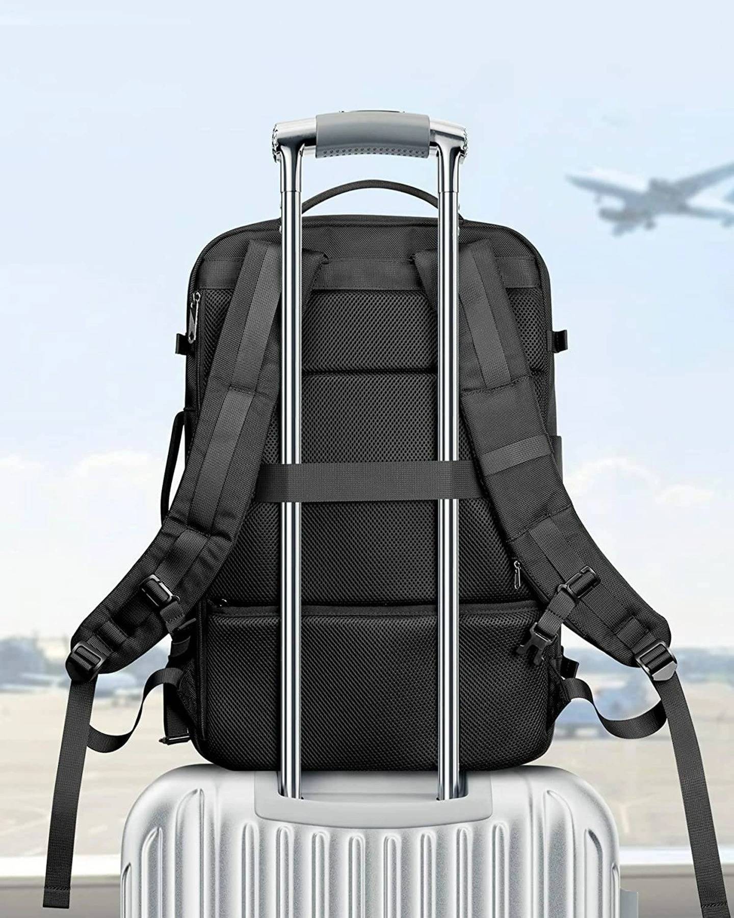 Balo du lịch 42L Inateck BP03005 mở 180 độ, ngăn laptop 17 inch