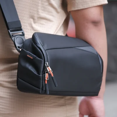 Túi Đeo Chéo inateck Versatile Water-Resistant Crossbody Bag FB02001 mở 135° chống nước - Màu Black