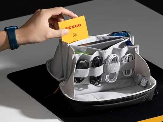 Túi đựng phụ kiện Inateck Travel Electronic Accessory Bag AB03010 mở phẳng 180 độ