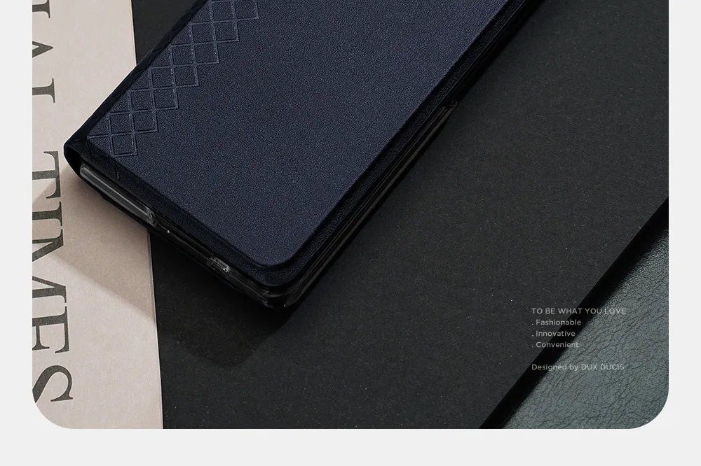 Bao da Z Fold8 Ultra Dux Ducis Bril Series có ngăn thẻ và chân đế.
