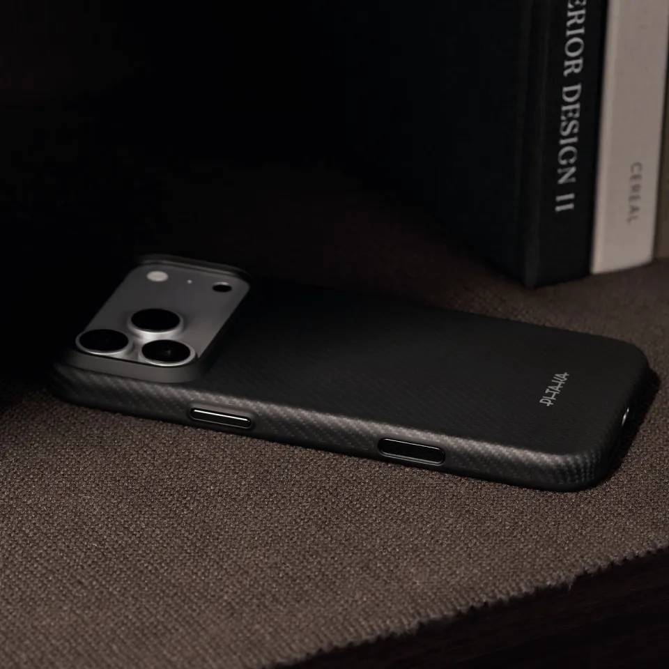 Ốp lưng Pitaka Summa Case UltraGuard cho iPhone 18 Pro Max và iPhone 18 Pro